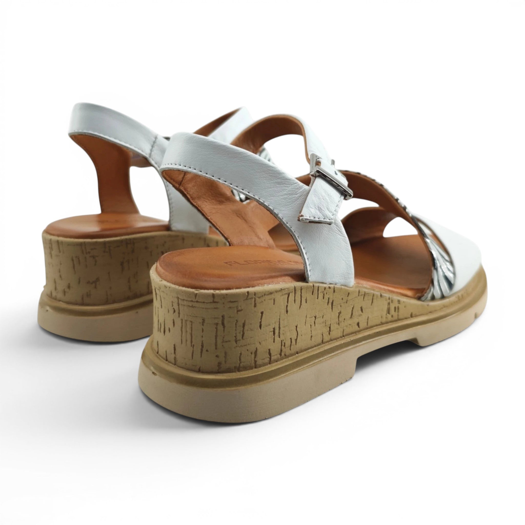 Ballerins 2200 bela pogled straga