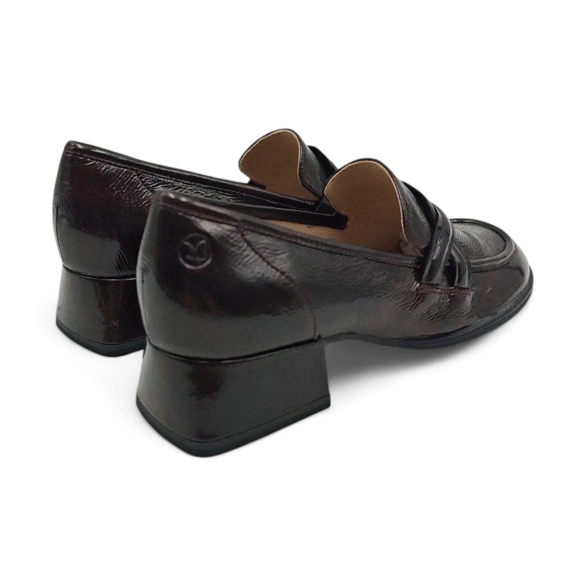 Caprice 24302 bordo pogled straga