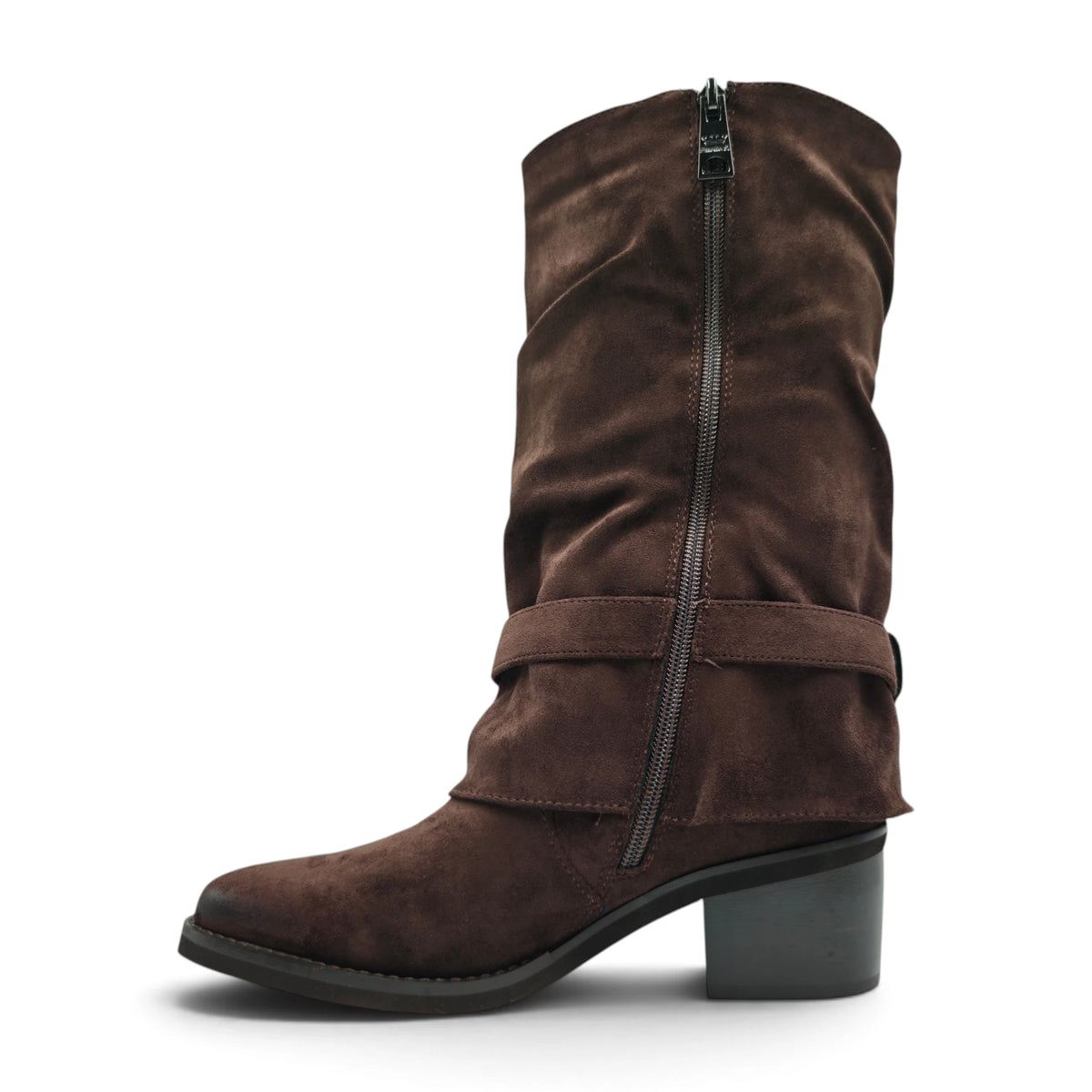 Emelie Strandberg 1777 braon pogled levo #Boja_braon