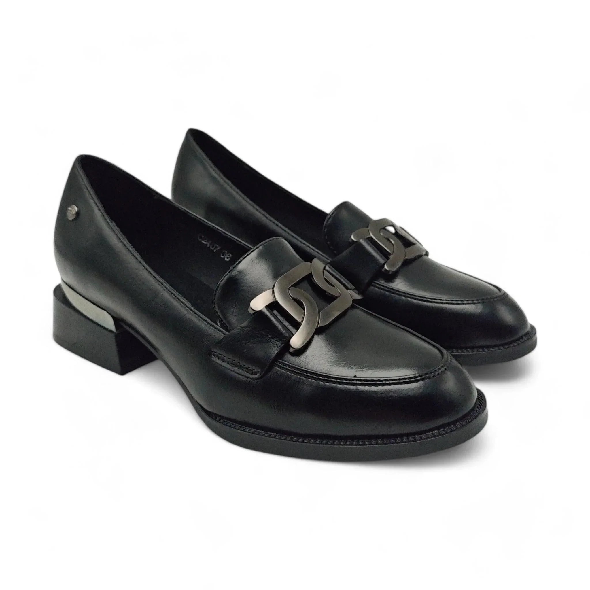 Emelie Strandberg 2407 crna pogled spreda