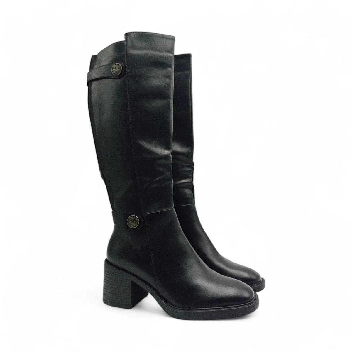 Emelie Strandberg 3690 crna pogled spreda #Boja_crna