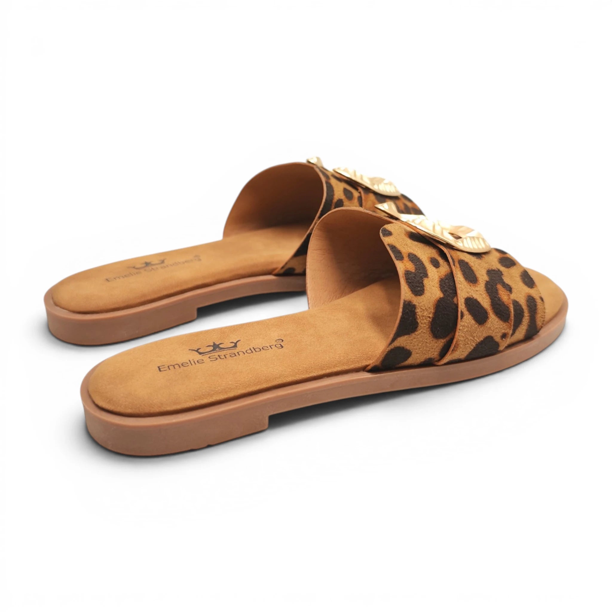 Emelie Strandberg 56 smeđi leopard pogled straga