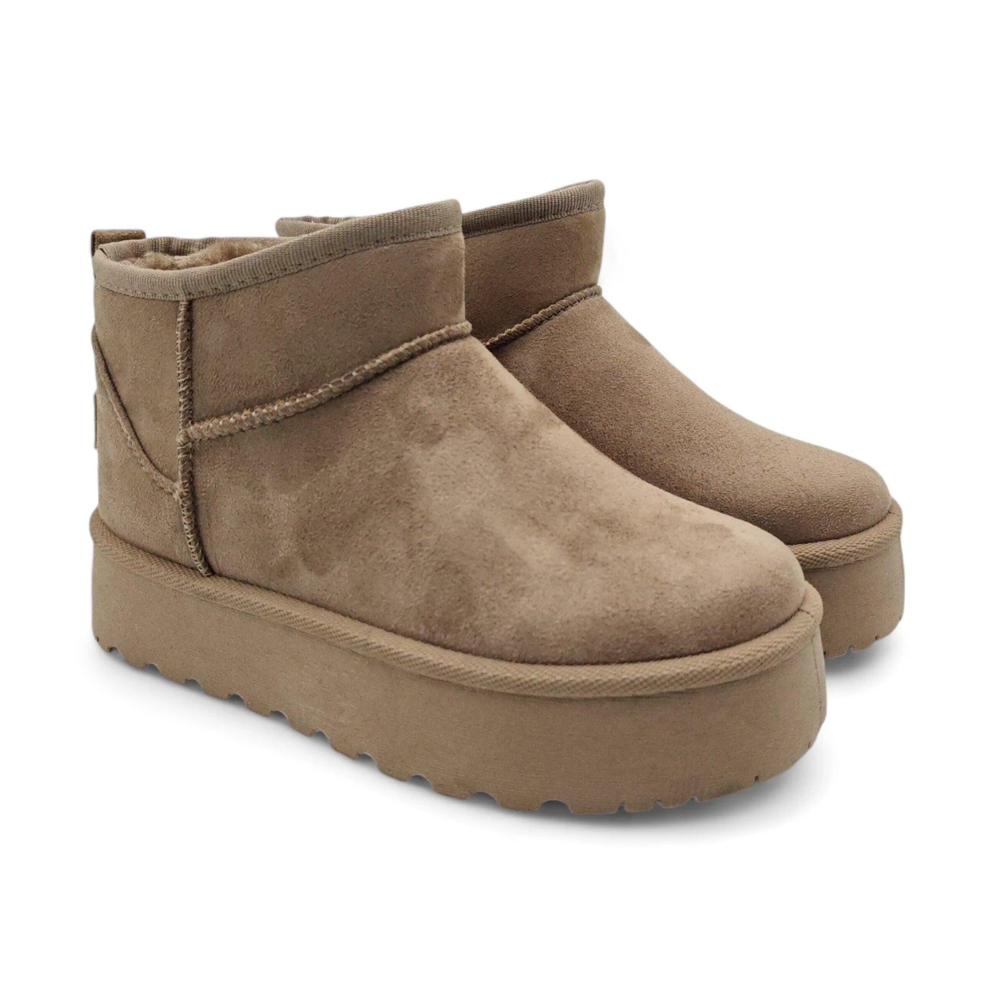 Emelie Strandberg UGG šunjalice ravne gležnjače na navlačenje 10 - Obuća Monah