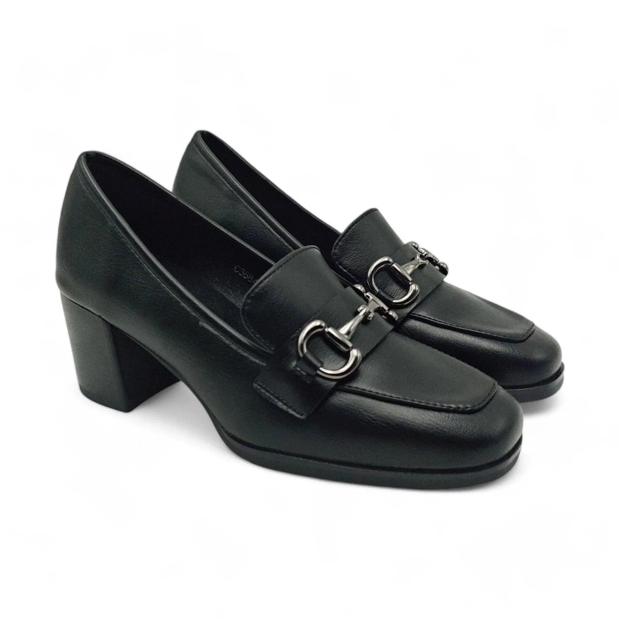 Emelie Strandberg 3684 crna pogled spreda