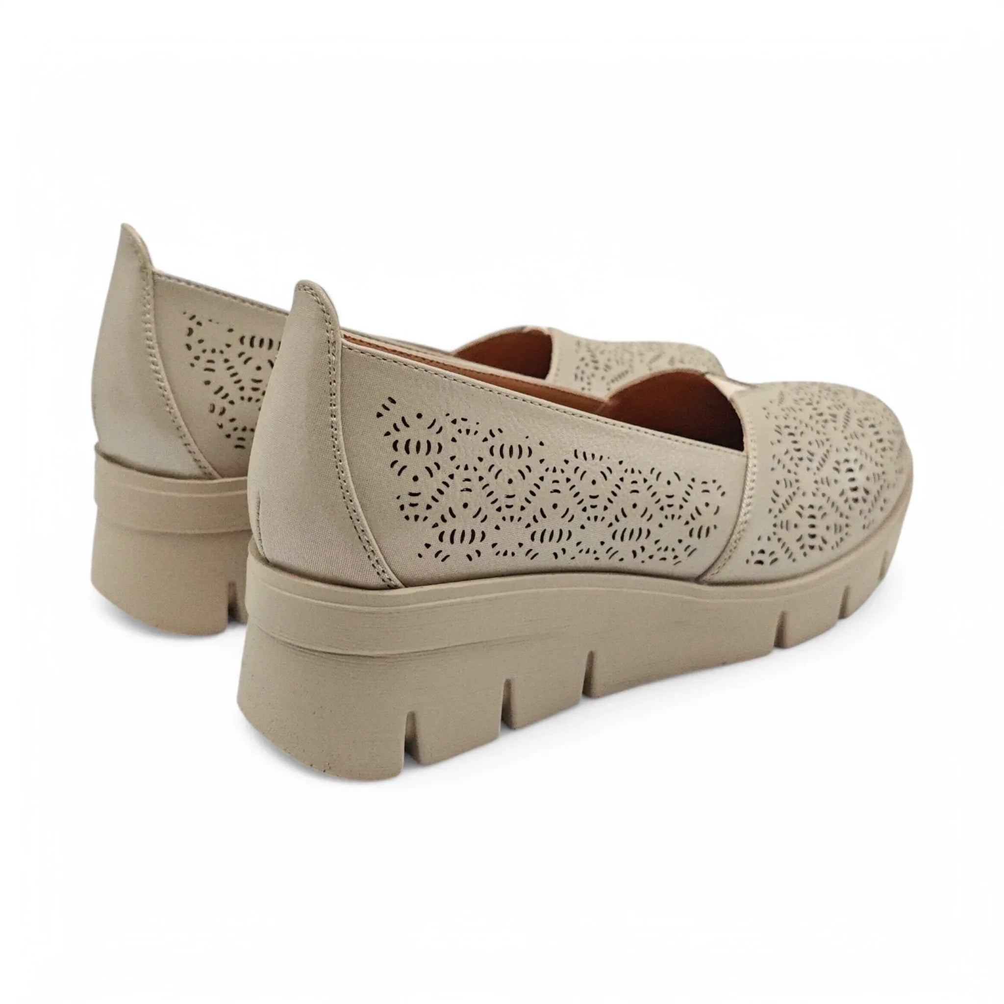 Emelie Strandberg 9003 sedef pogled straga
