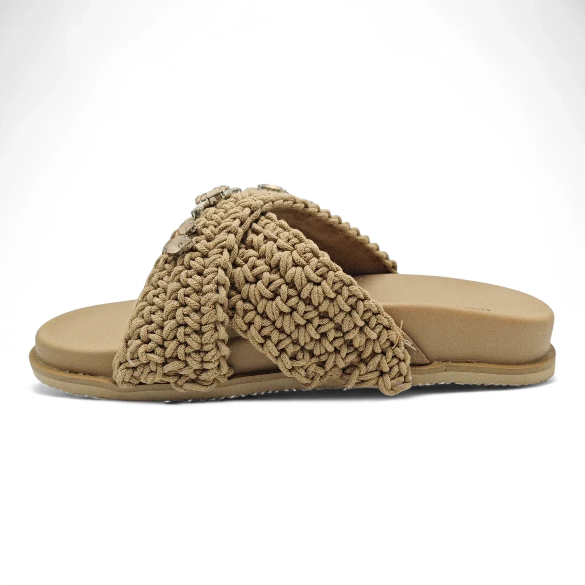Emelie Strandberg 1261 maglovito taupe pogled levo