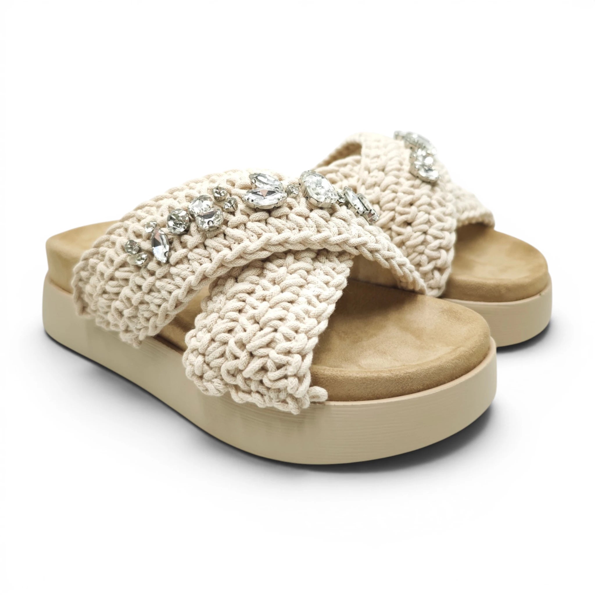 Emelie Strandberg 1268 alabaster pogled spreda