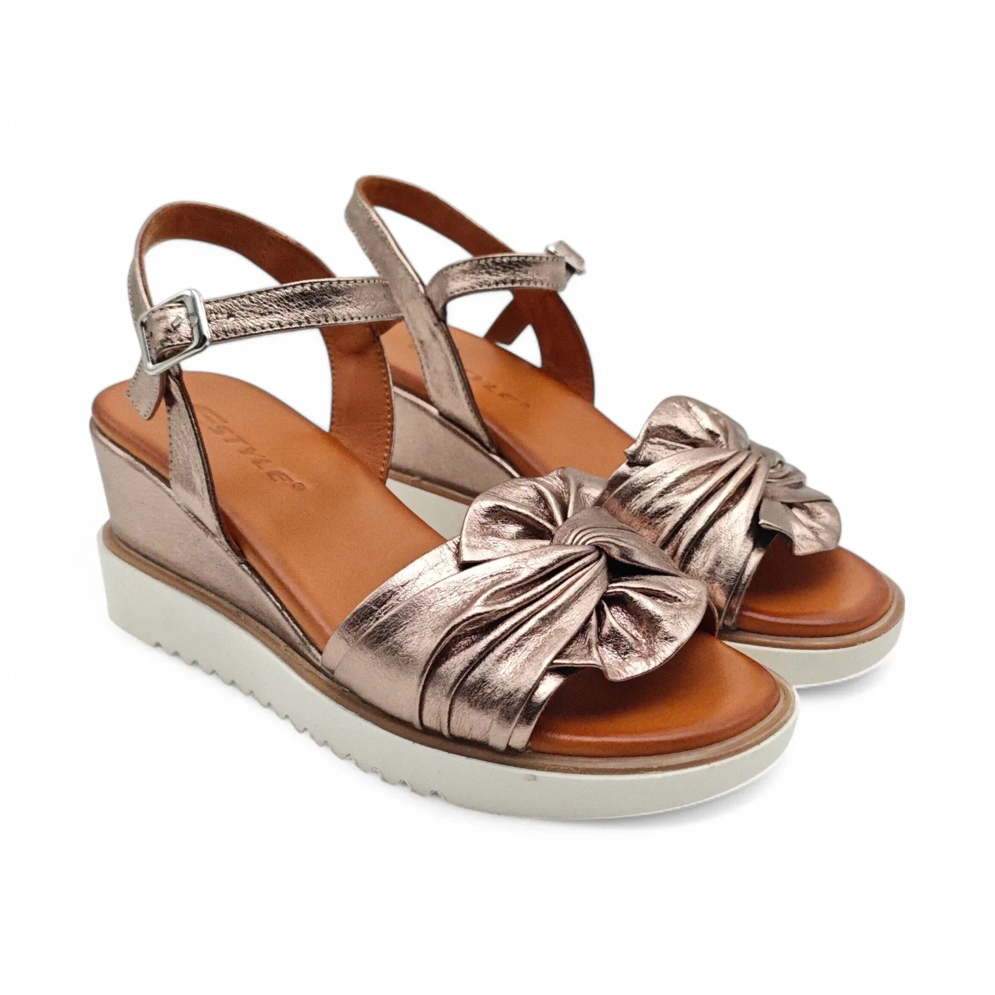 Estyle 783 bronza pogled spreda