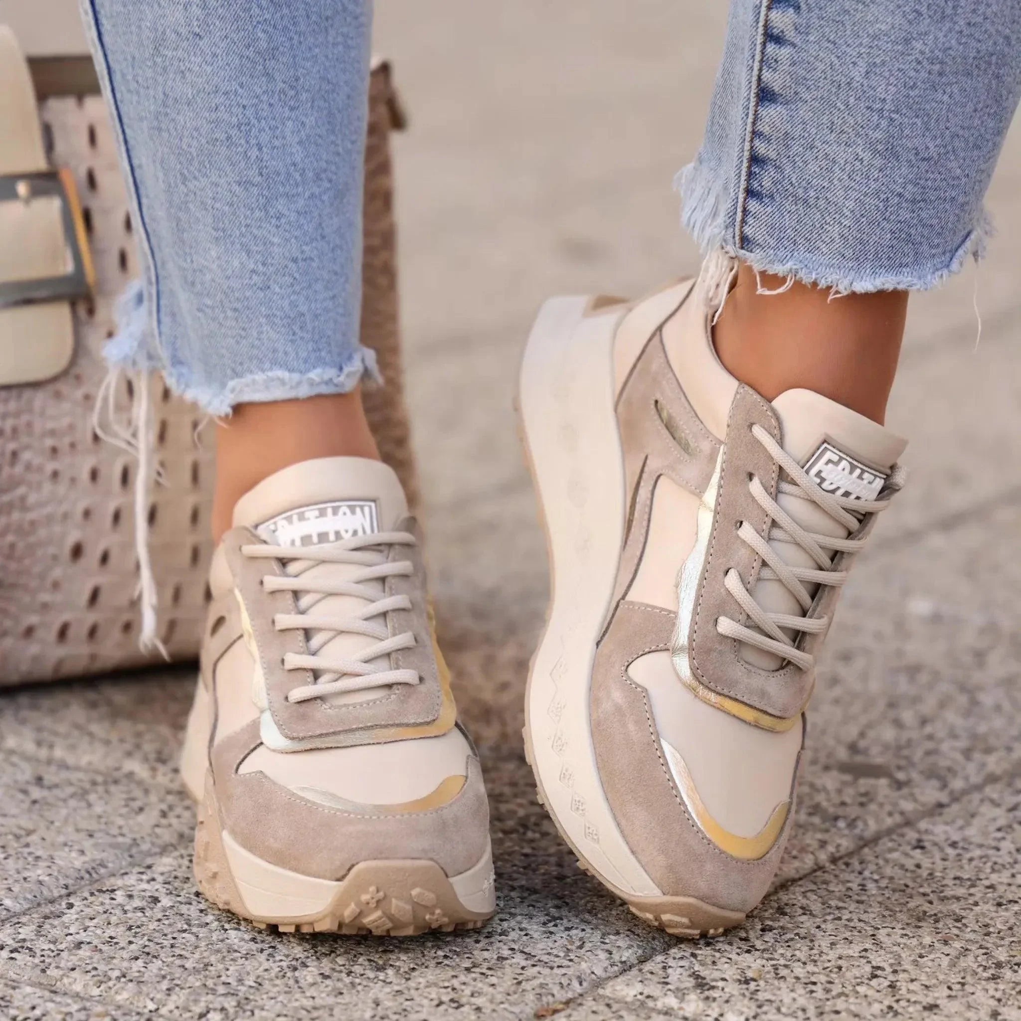 Ilke 4106 maglovito taupe instagram