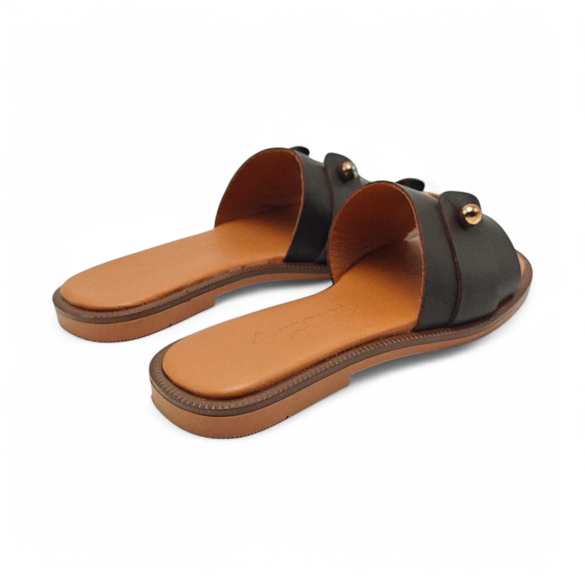 Invento 11303 braon pogled straga