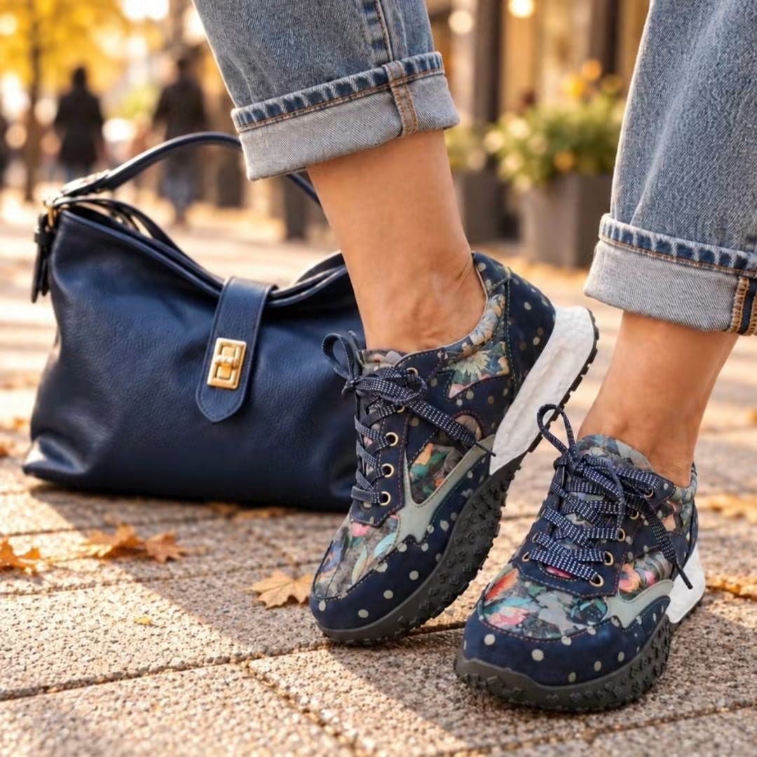 Laura Vita 8161 teget on foot #Boja_teget