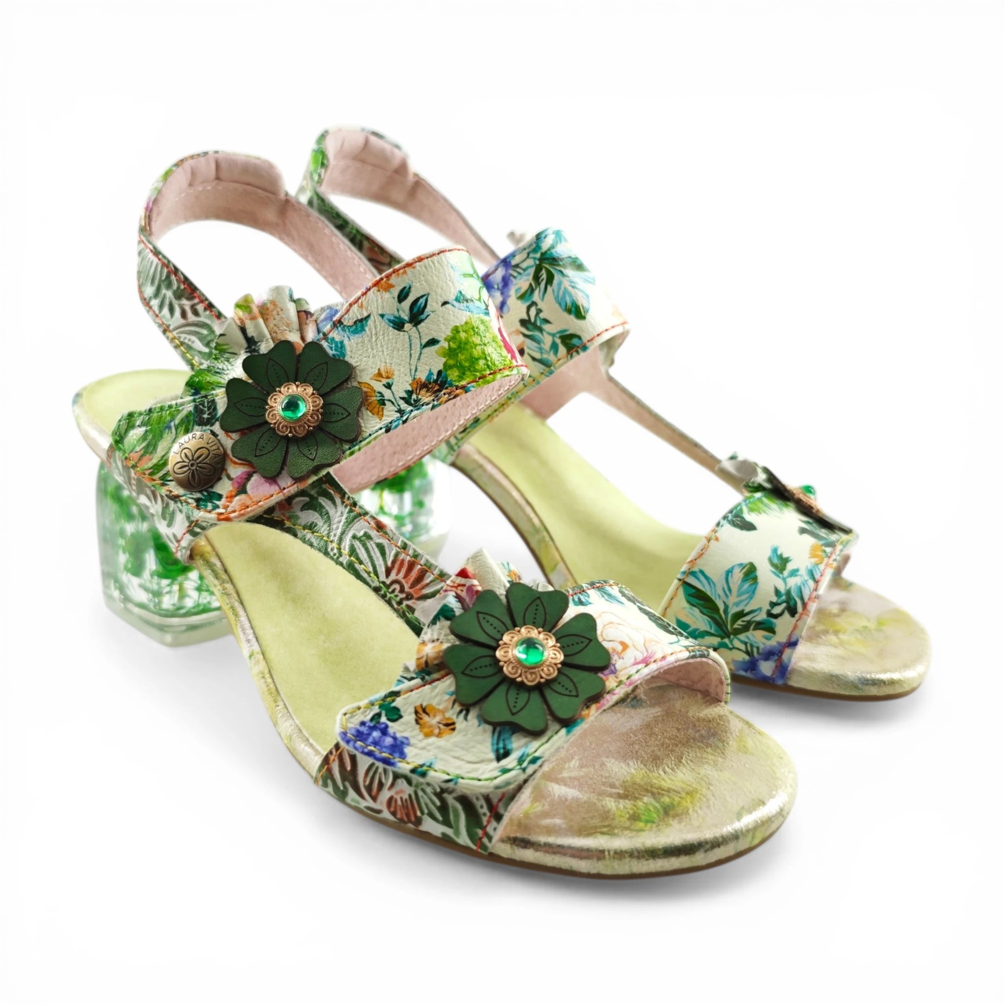 Laura Vita 7666 srebrna pogled spreda