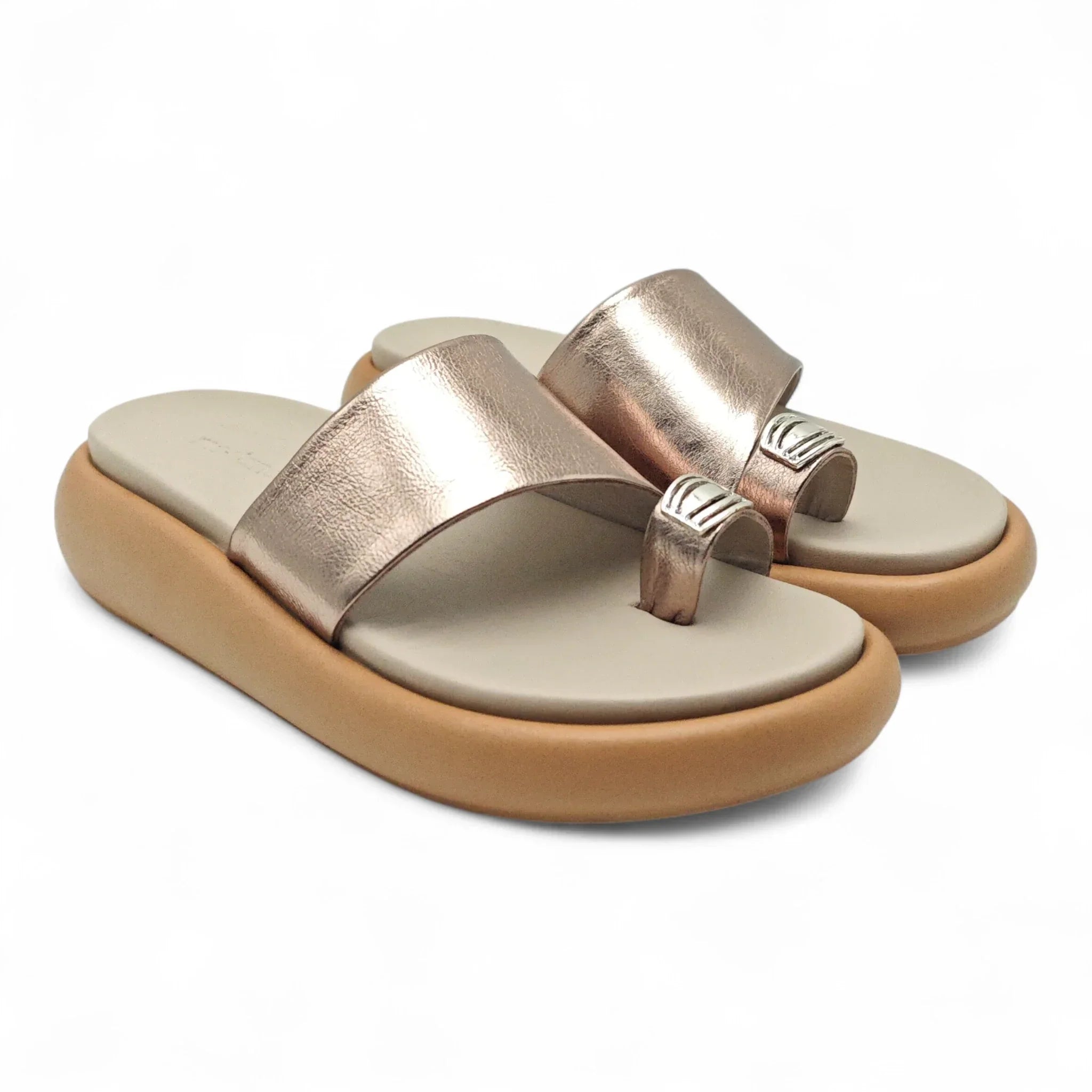 Mario Rossi 9953 bronza pogled spreda