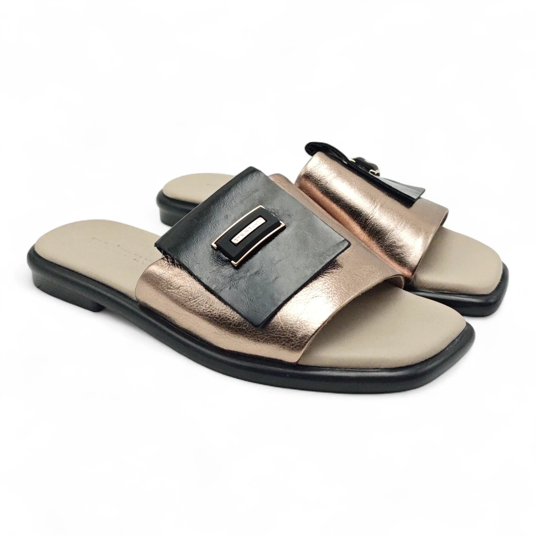 Mario Rossi 9867 bronza pogled spreda