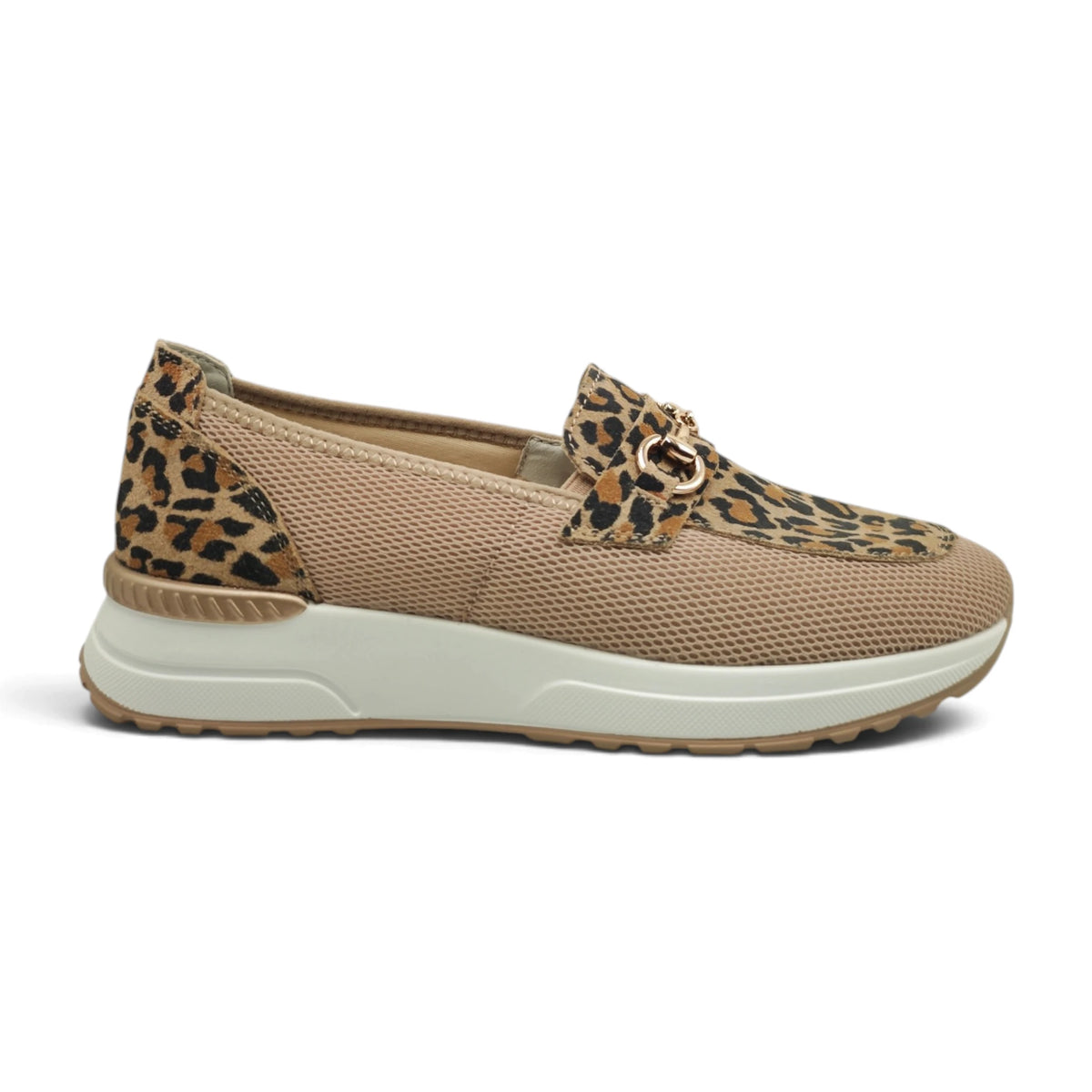 Matiz 25222 smeđi leopard pogled desno #Boja_smeđi leopard