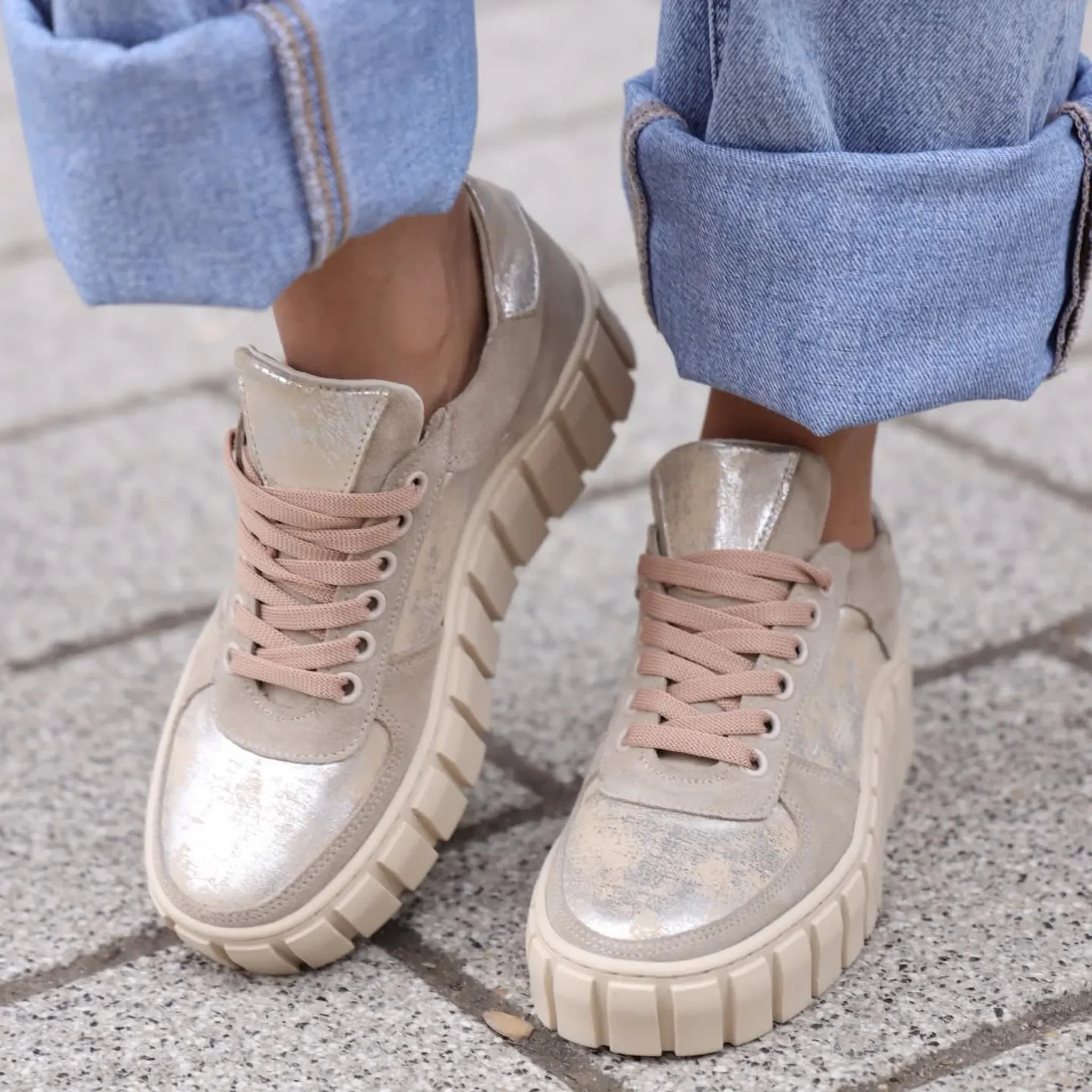 Moda Pelle 10160 sedef on foot