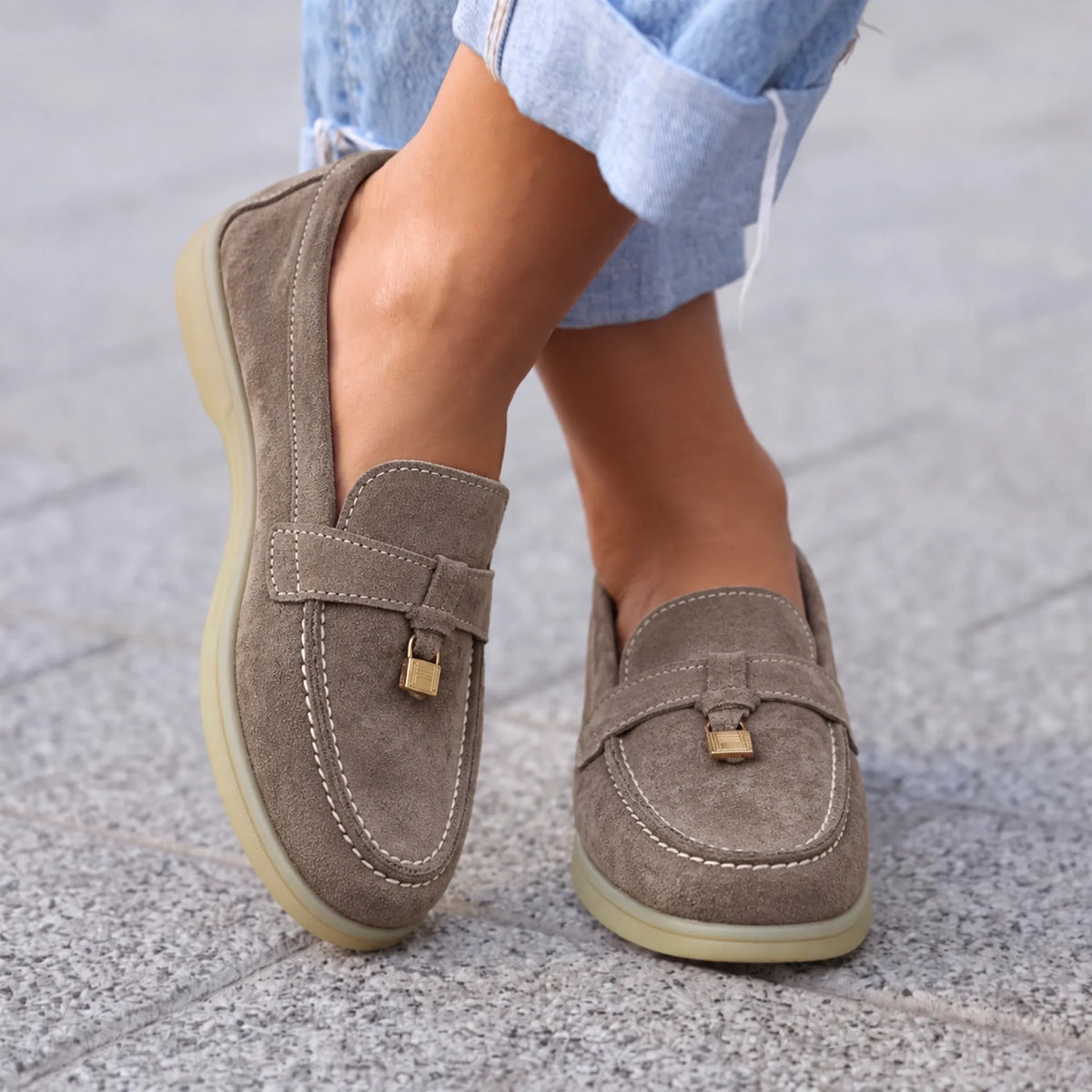 Moda Pelle 1035 siva on foot #Boja_siva
