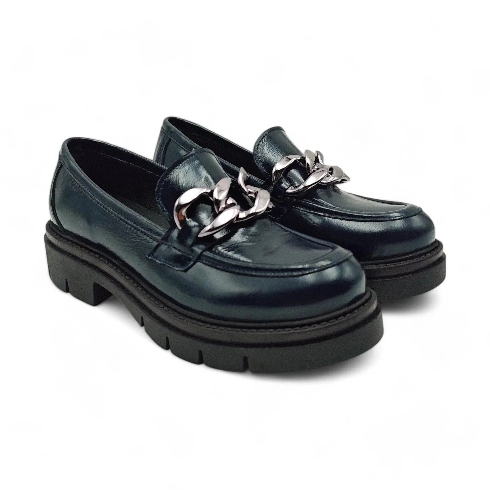 Moda Pelle 2520 teget pogled spreda