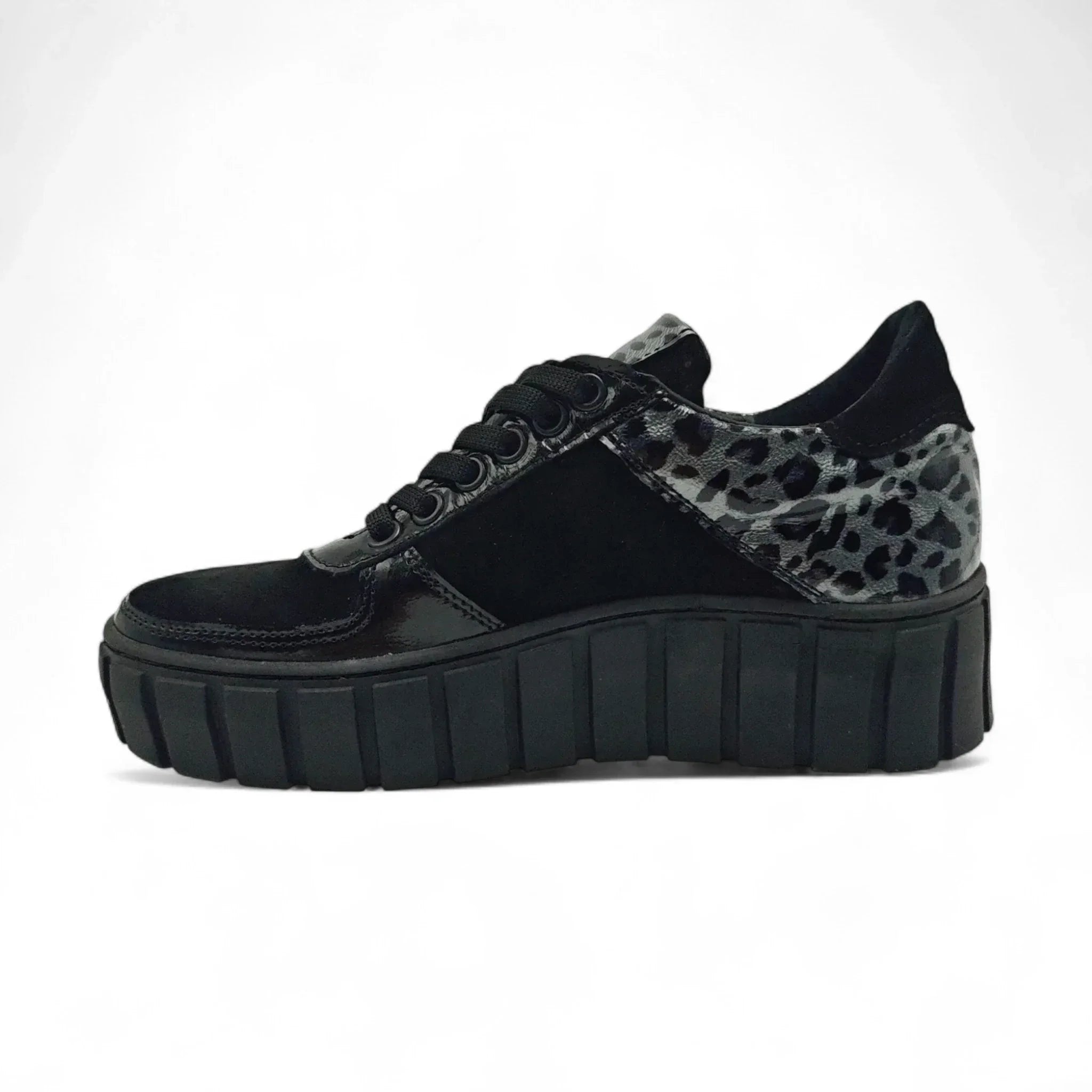 Moda Pelle 10160 srebrni leopard pogled levo
