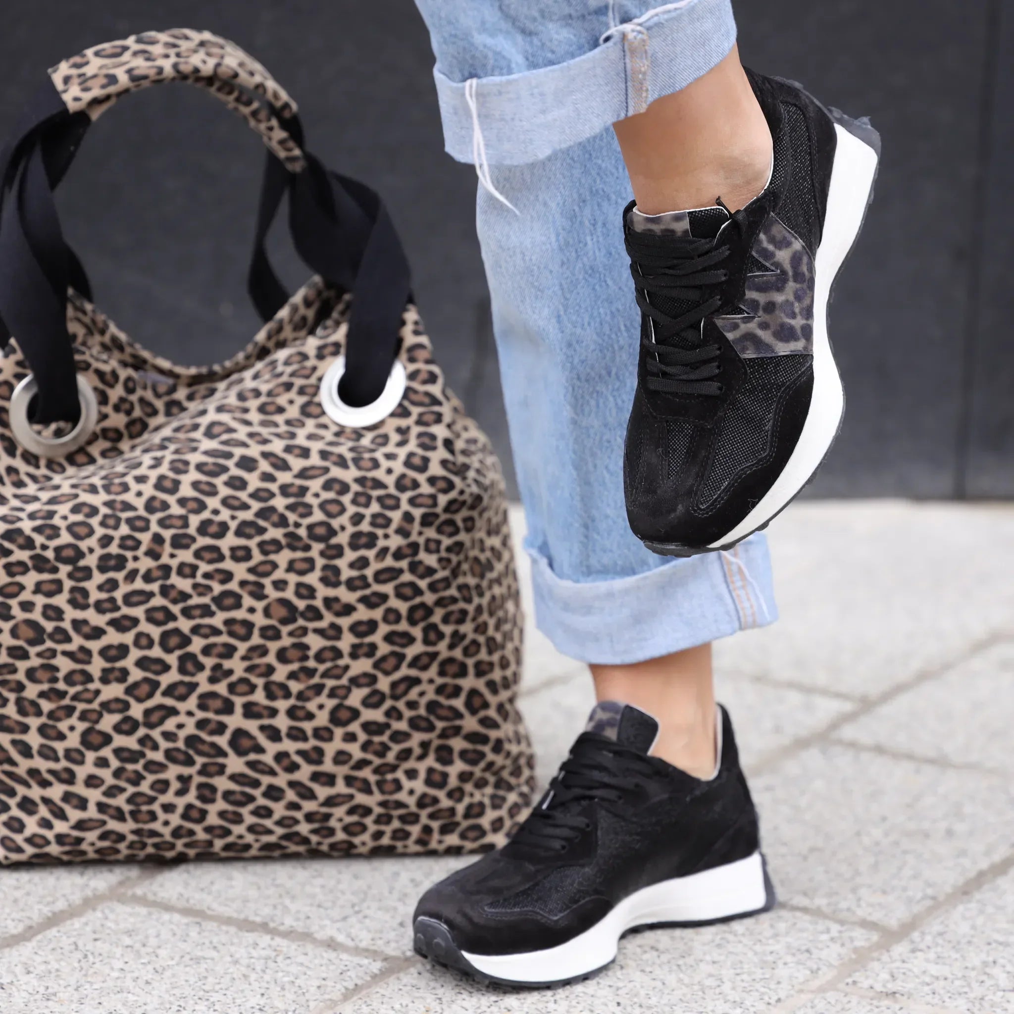 Moda Pelle 12200 sivi leopard Instagram