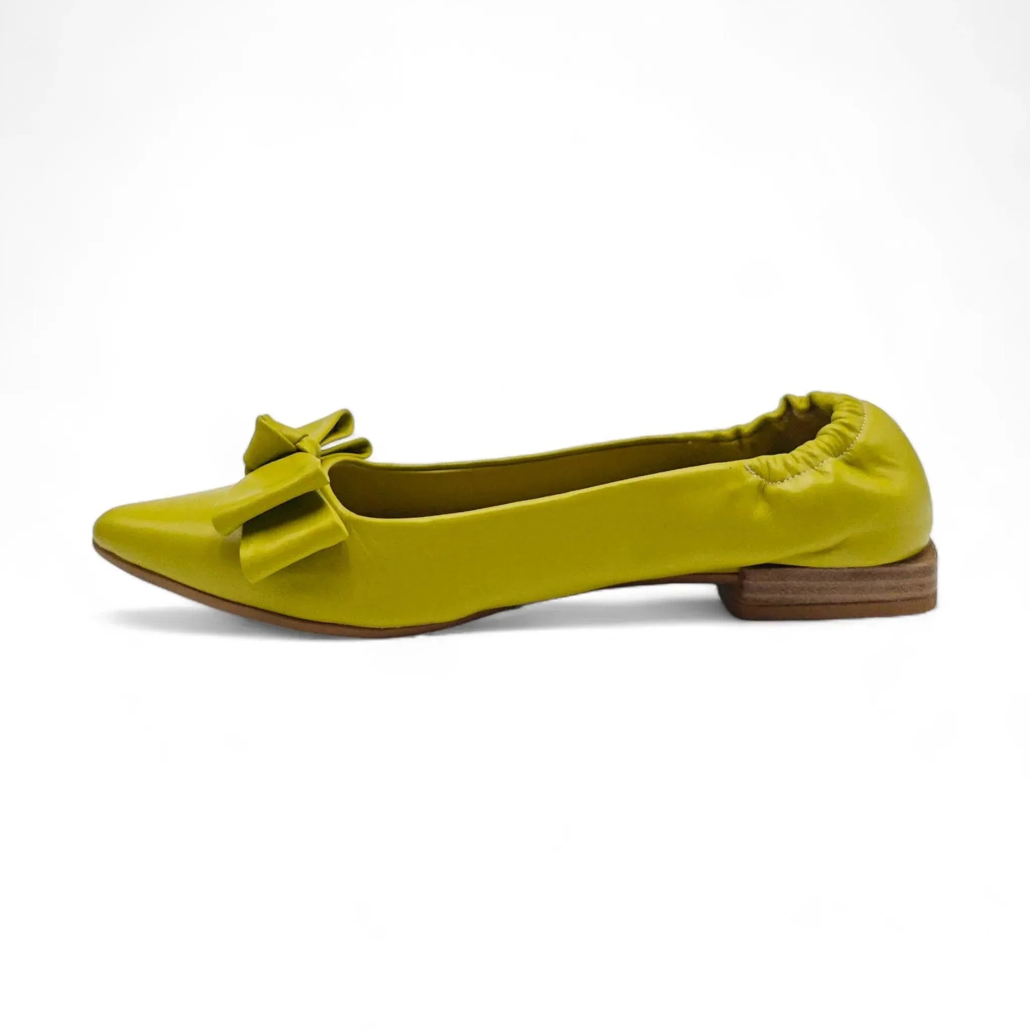 Pixy 4247 mustard zelena pogled levo