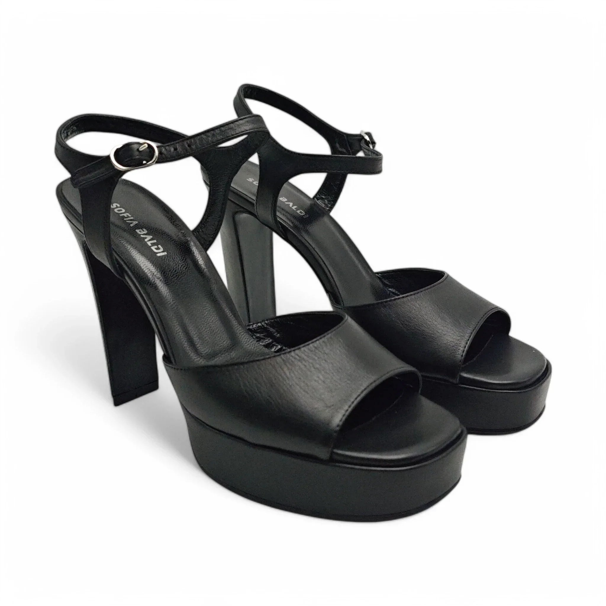 Sofia Baldi 216323 crna pogled spreda