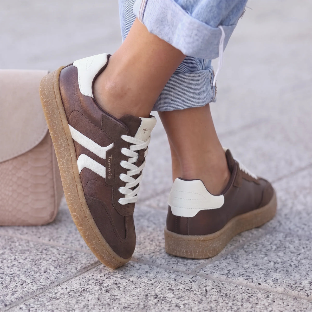 Tamaris 23723 braon on foot 0