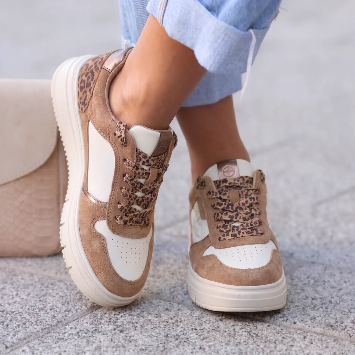 Tamaris 23746 smeđa on foot 01 #Boja_smeđa