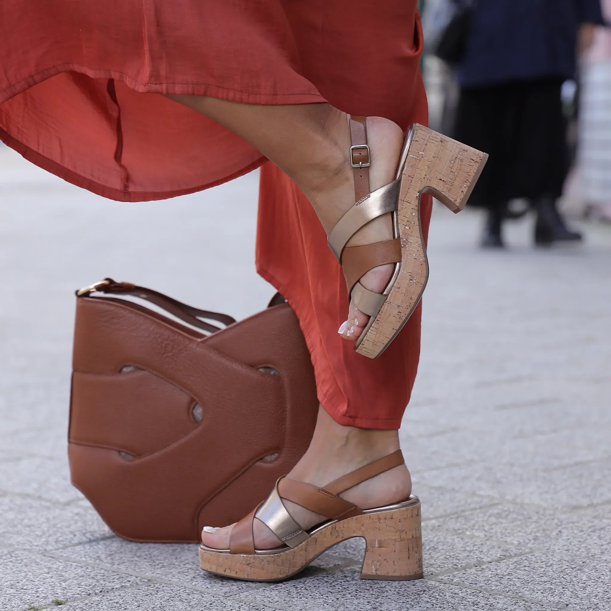 Tamaris sandale sa remenom za gležanj na blok štiklu 28312 - Obuća Monah