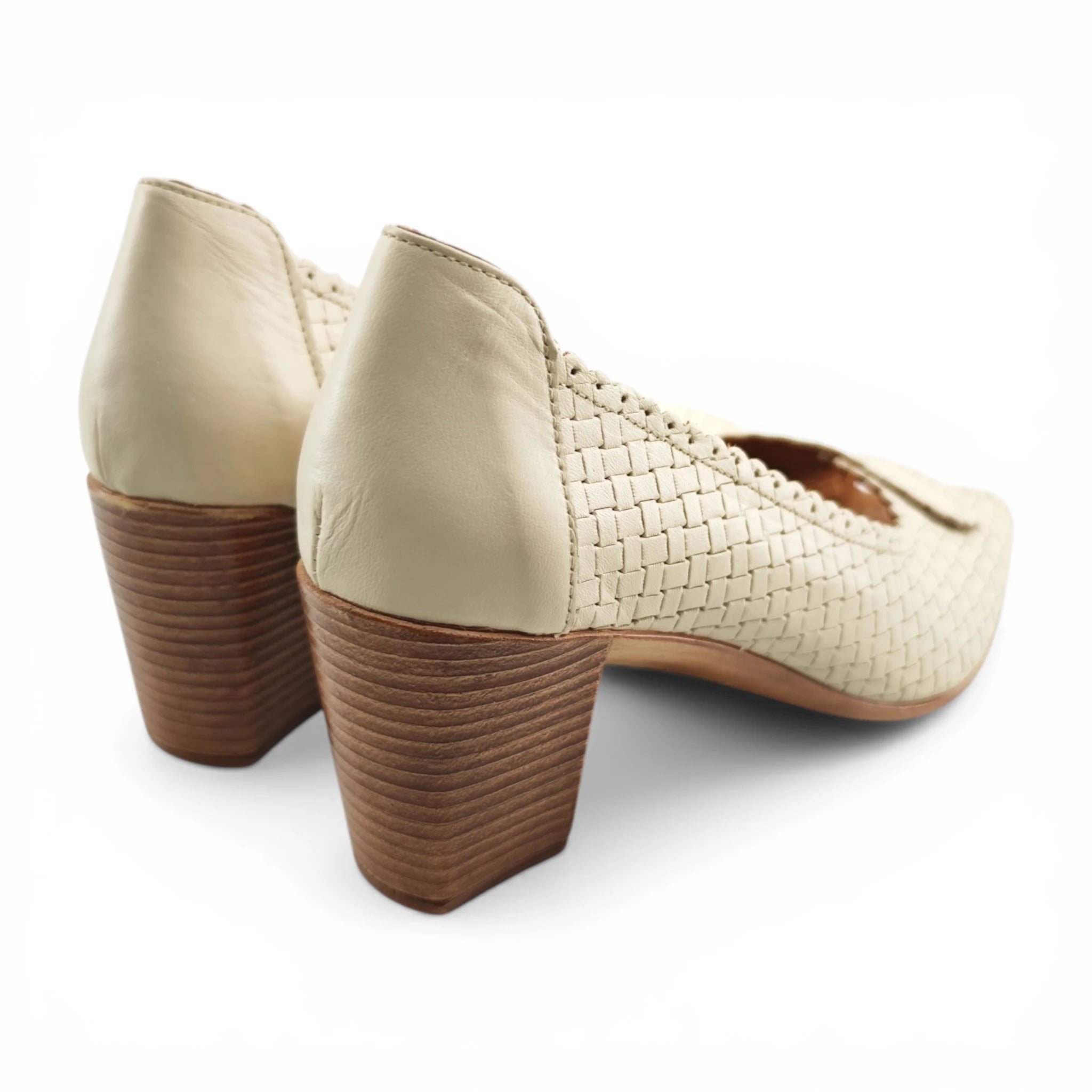 Ballerins 1001 bež pogled straga