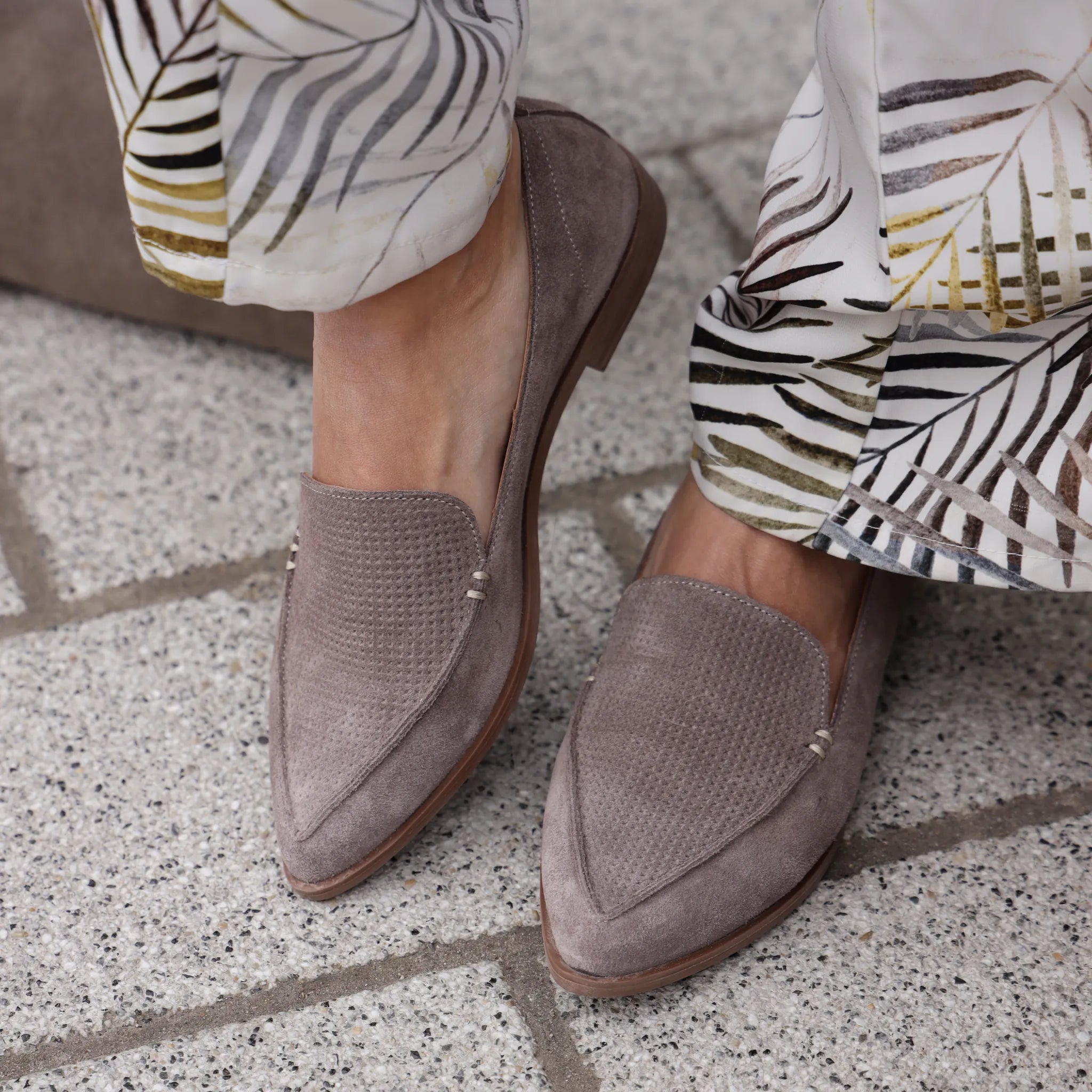 Bueno klasične penny ravne loafersice 0504