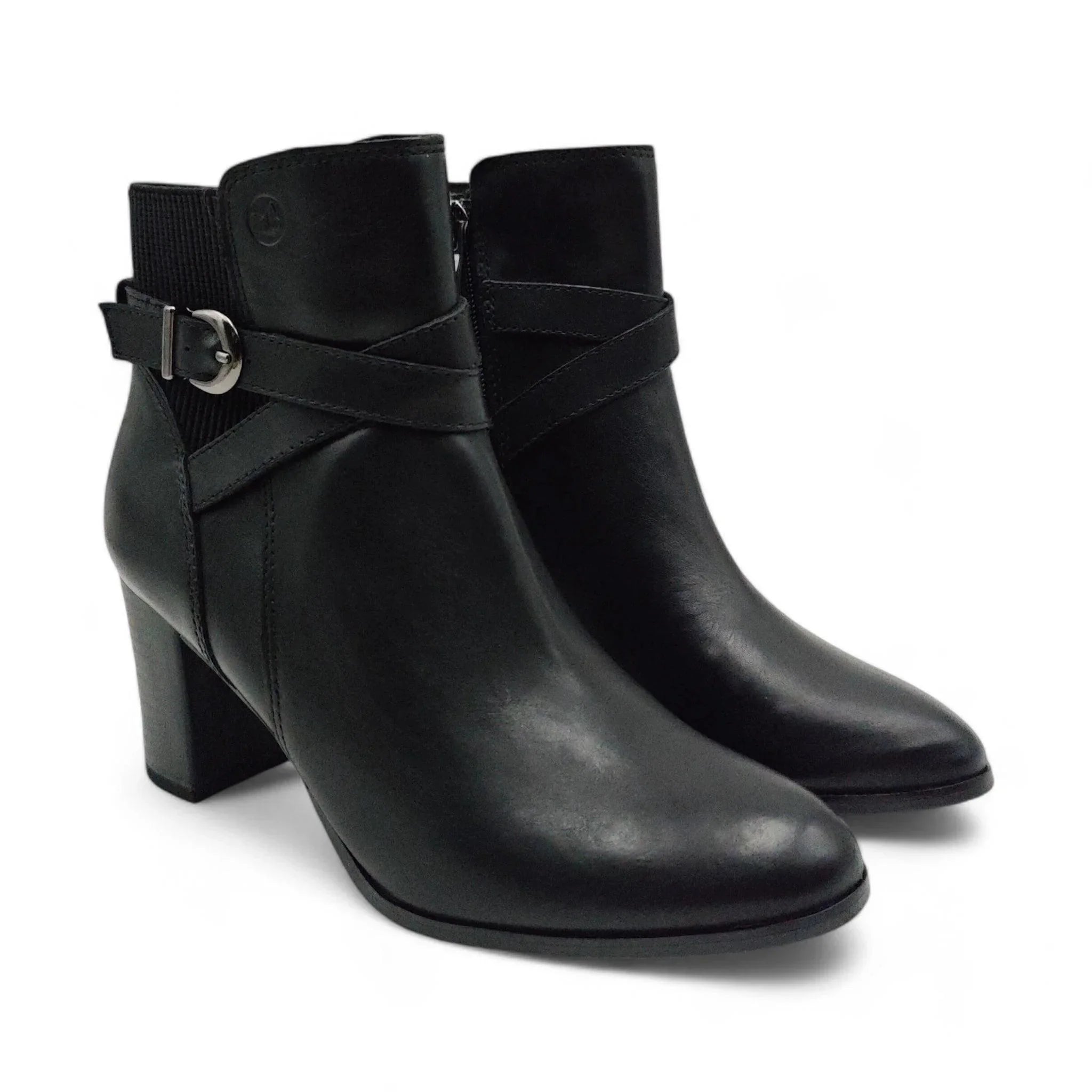 Caprice 25355 crna pogled spreda