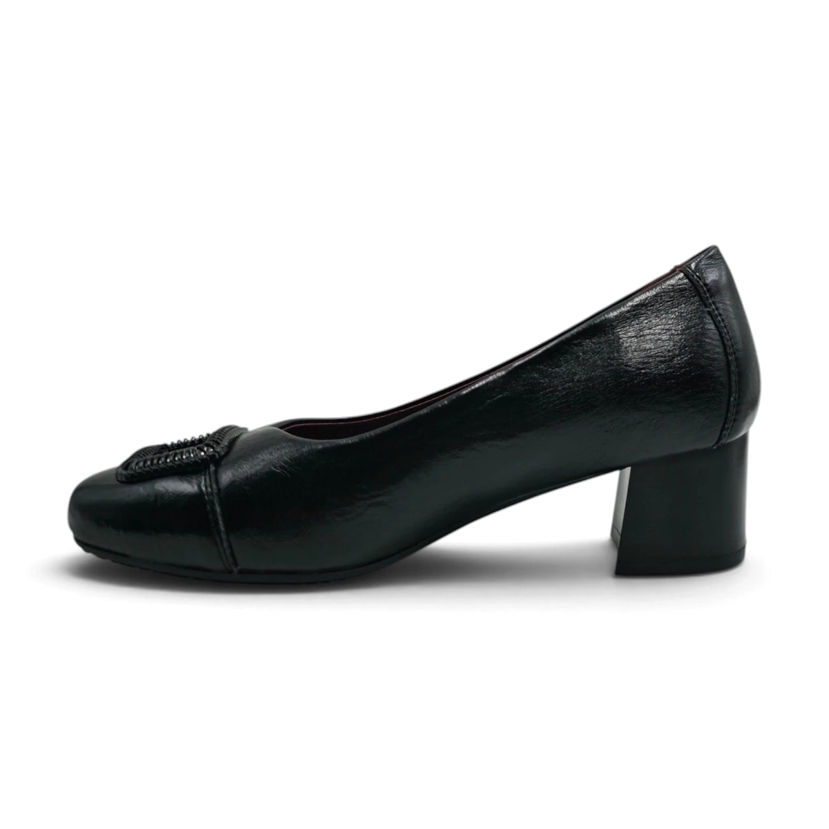 Emelie Strandberg 2606 crna pogled levo