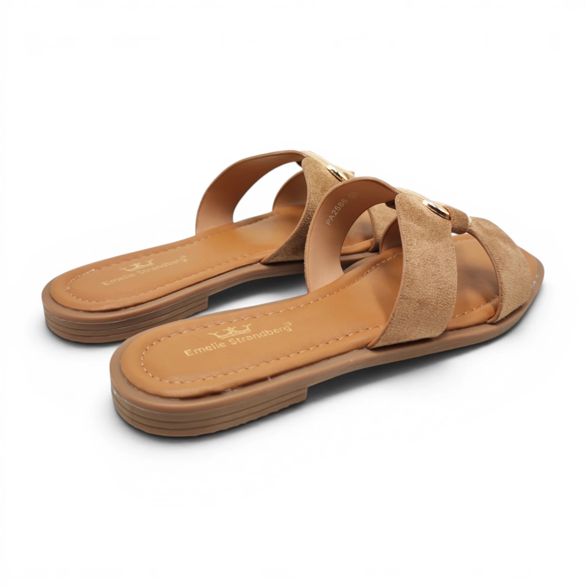 Emelie Strandberg 2586 maglovito taupe pogled straga