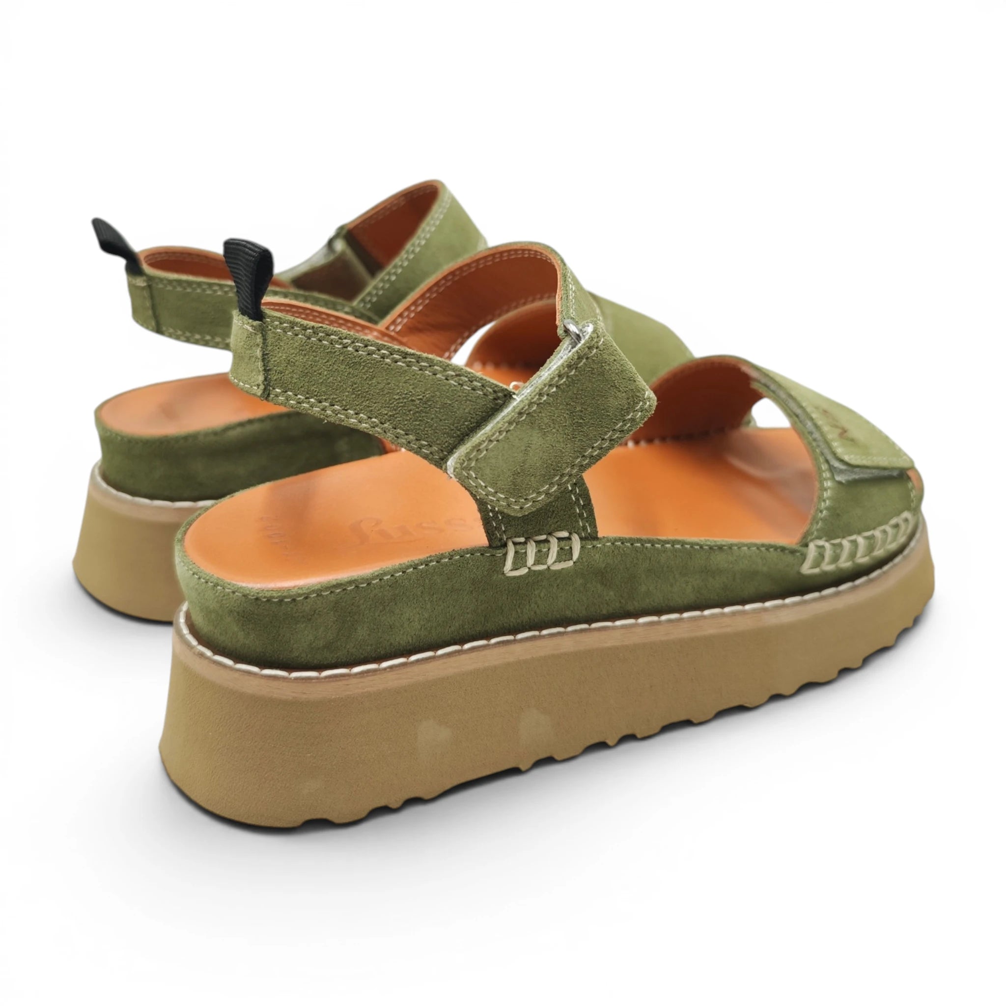 Lussa 1002 zelena pogled straga