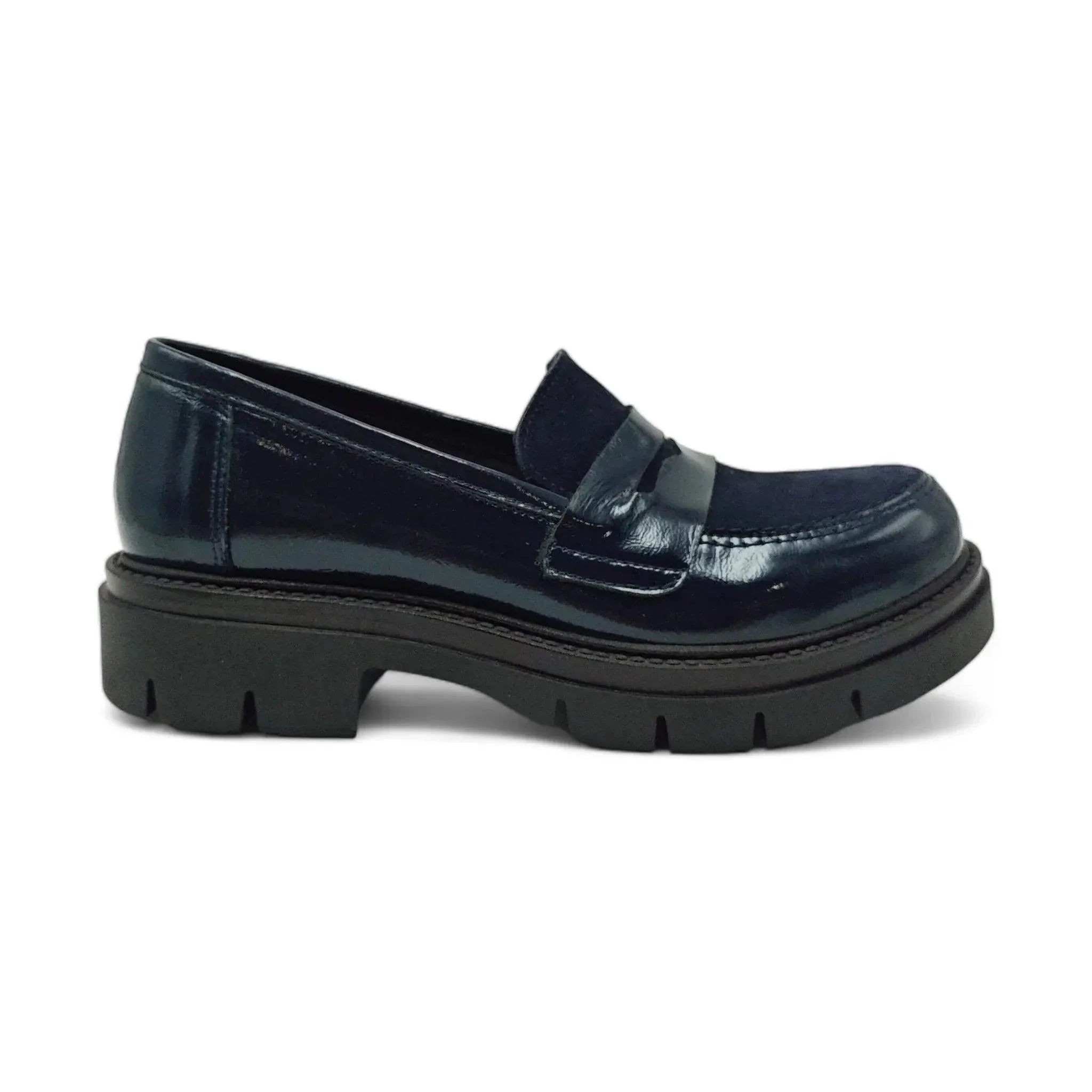 Moda Pelle 1610 teget pogled desno