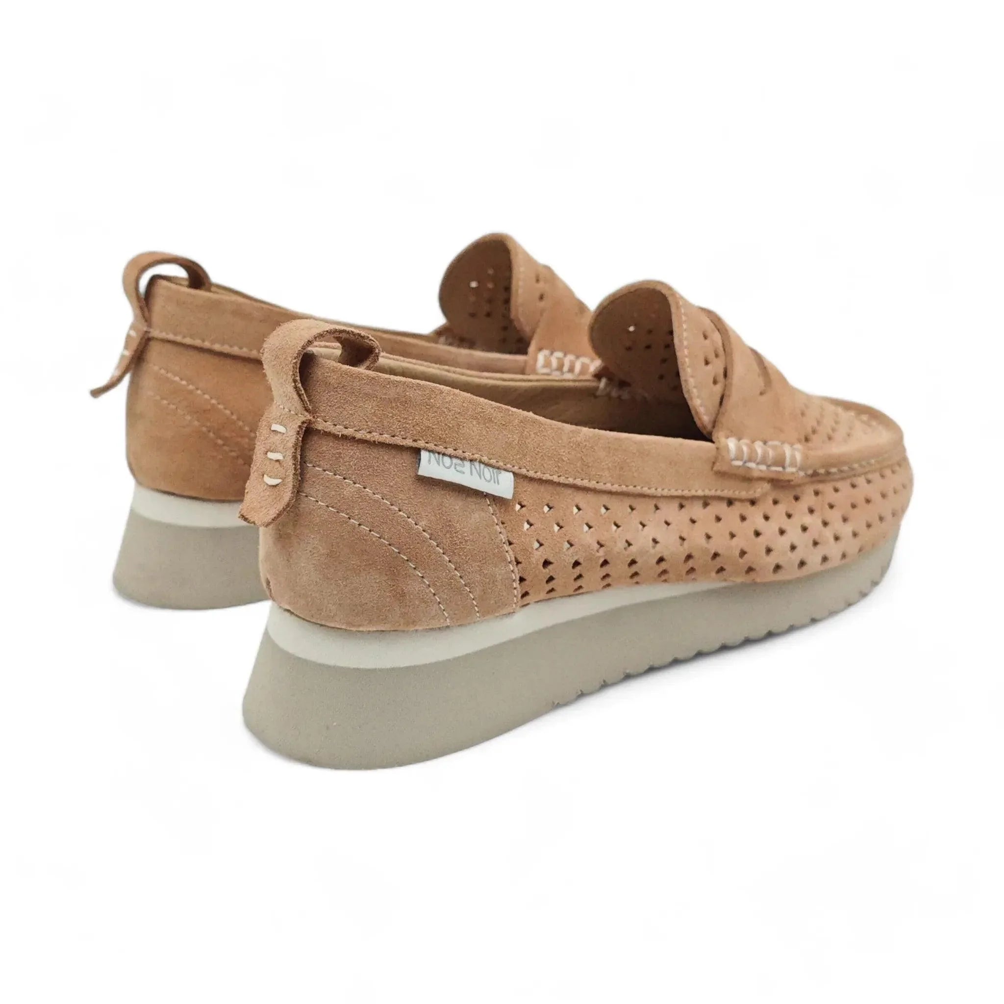 Noa Noir 0442 tan pogled straga