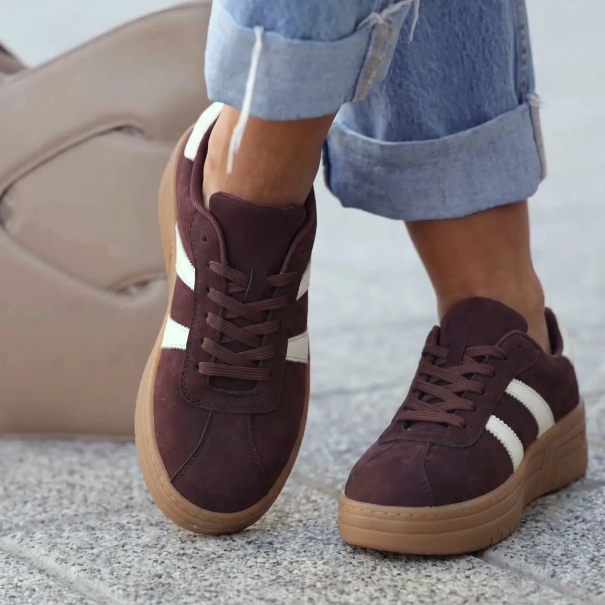 Rieker 7601 bordo on foot 01