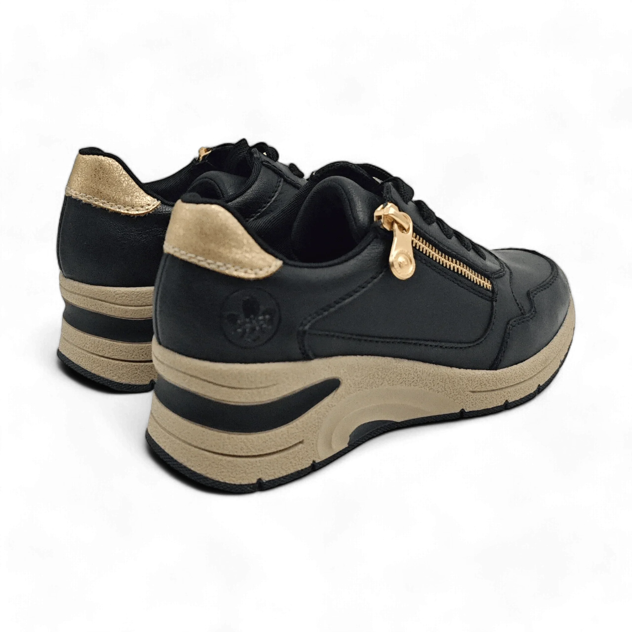Rieker 9301 crna pogled straga