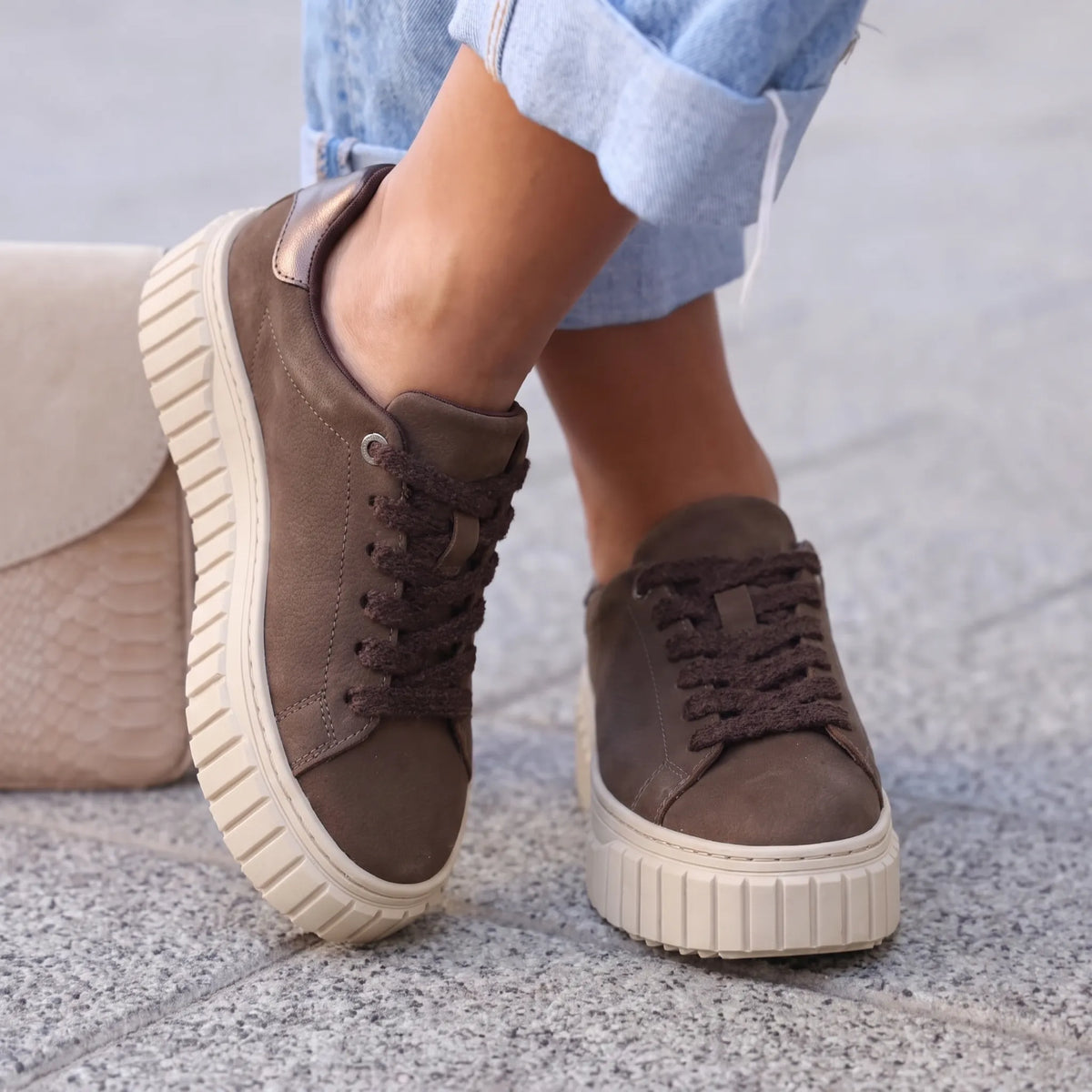 Tamaris 23702 braon on foot #Boja_braon