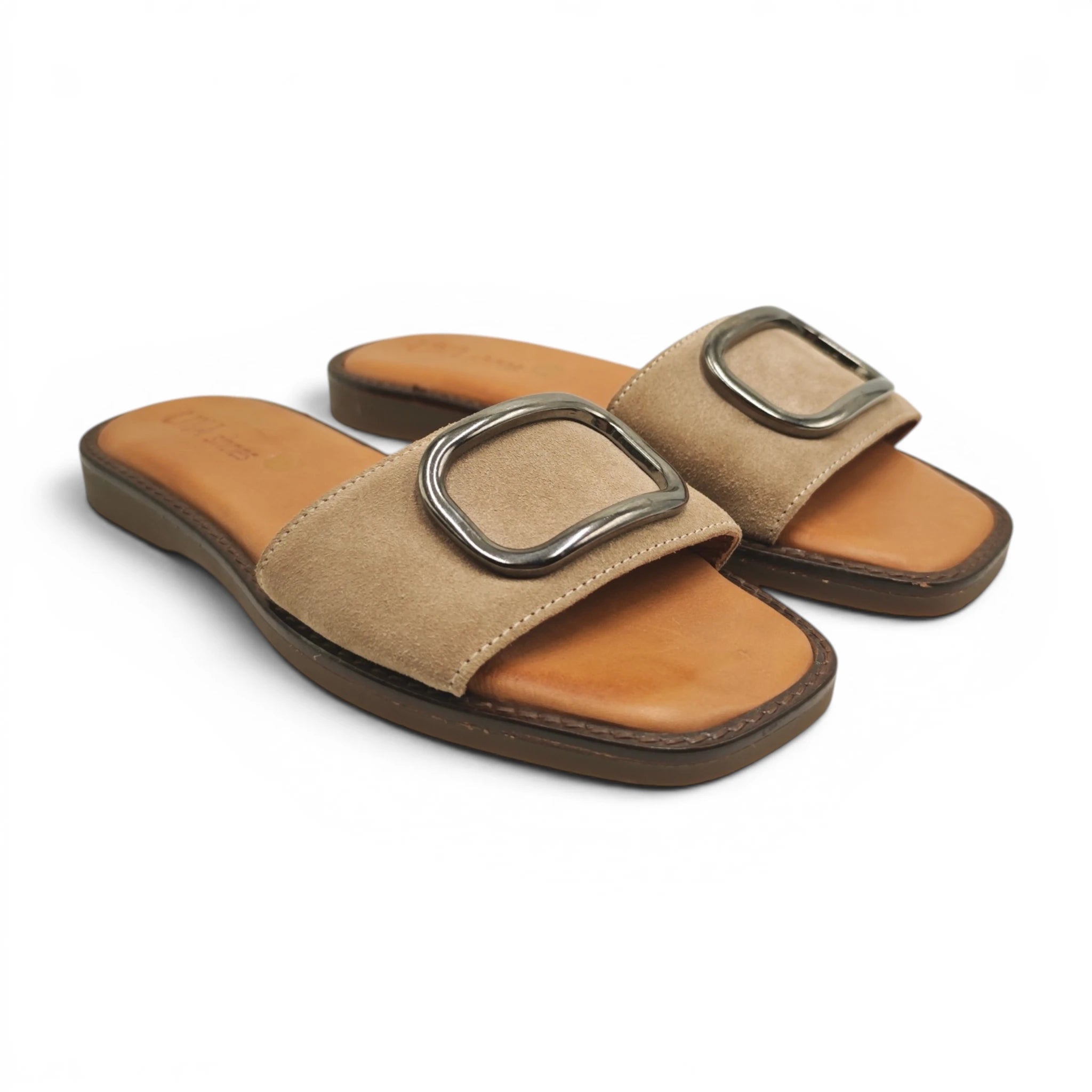 Una 70125 taupe pogled spreda